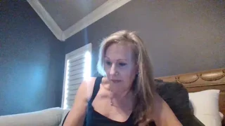 Lisaisluscious from Stripchat