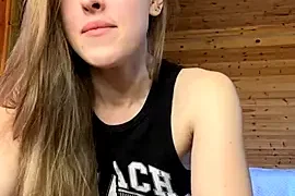 Emmazing bae from Stripchat